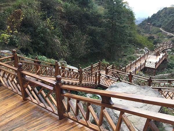 護欄、棧道、古木橋